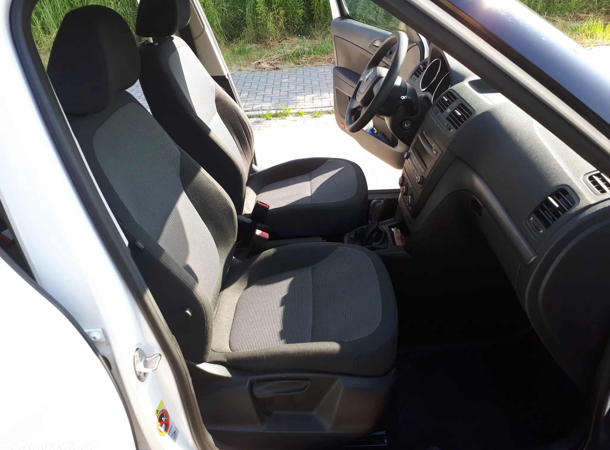 Skoda Yeti cena 37500 przebieg: 198539, rok produkcji 2013 z Dęblin małe 704